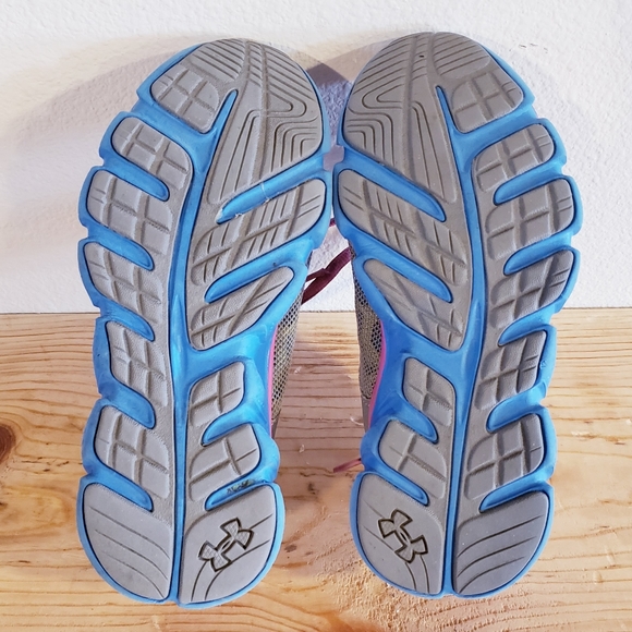 Under Armour girls sneakers size 1Y - Picture 3 of 8